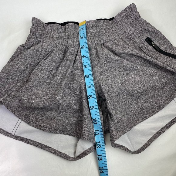 Lululemon Women’s Sz 4 Running Grey Lined Shorts - Picture 5 of 11